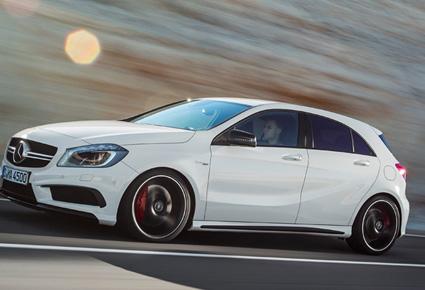 مرسيدس بينز تطلق A45 AMG كوبيه الجديدة